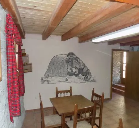 Hostal Refugi D'alos *